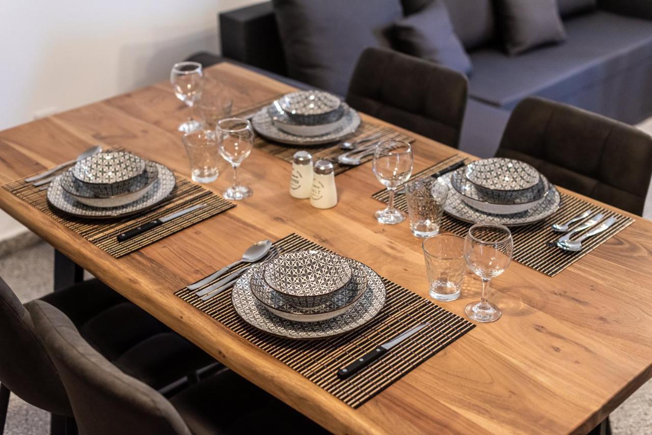 Serenityone - Centrally Located One Bedroom Apt أيا نابا المظهر الخارجي الصورة