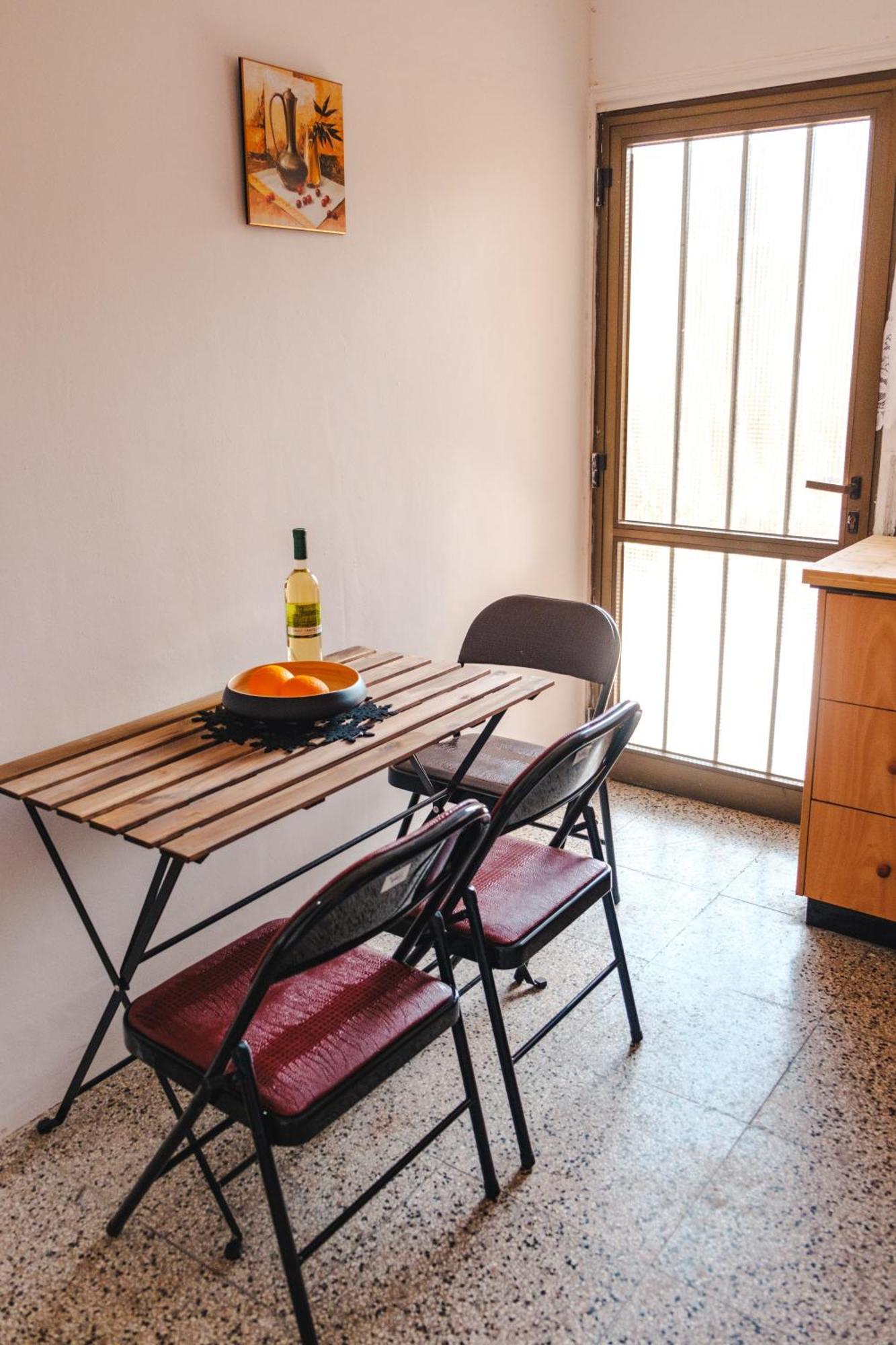 Serenityone - Centrally Located One Bedroom Apt أيا نابا المظهر الخارجي الصورة