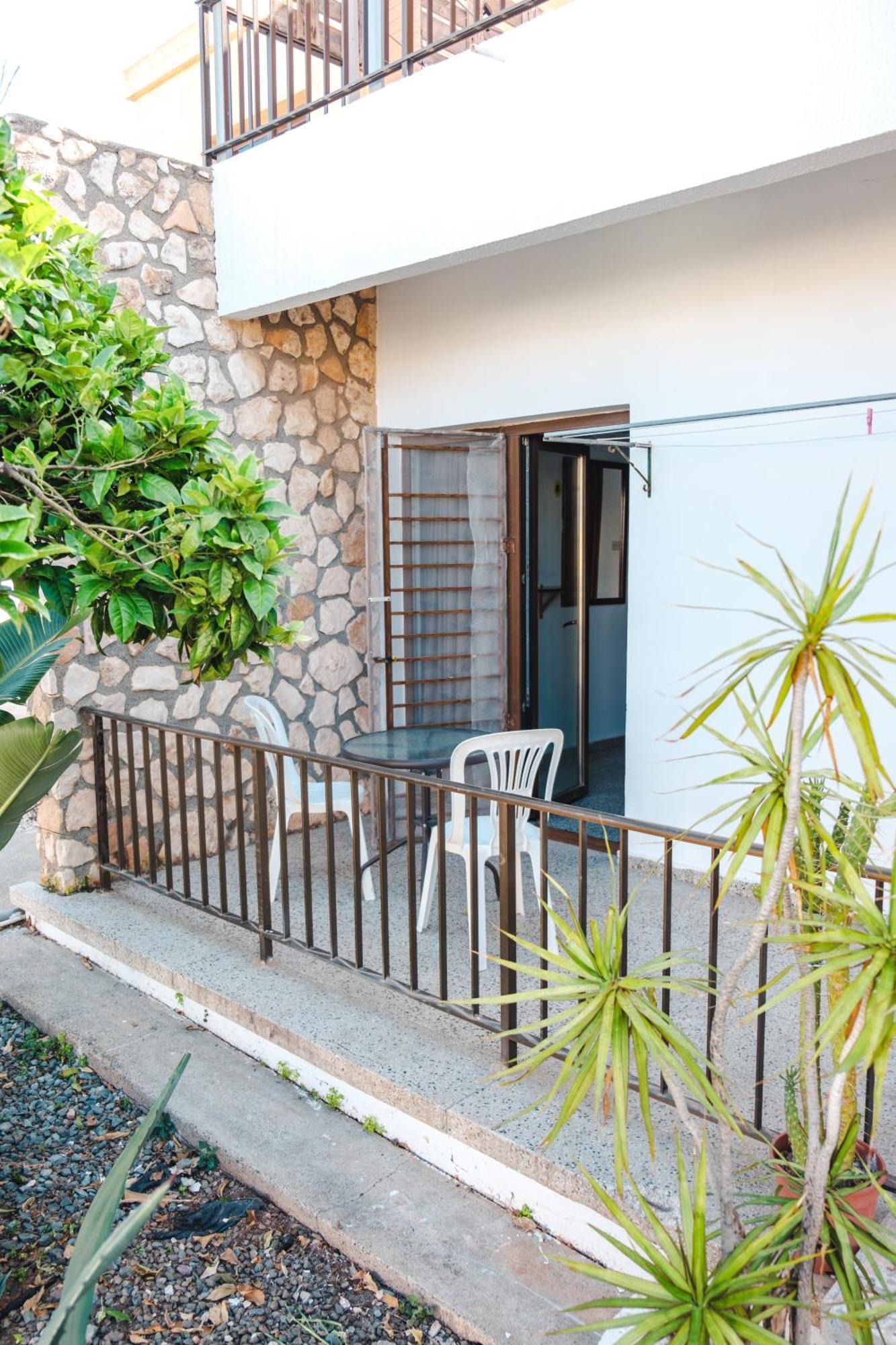 Serenityone - Centrally Located One Bedroom Apt أيا نابا المظهر الخارجي الصورة